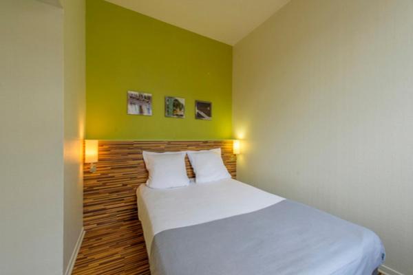 One-Bedroom Apartment,25038912:JPEG
